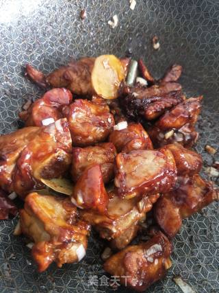 红烧排骨炖豆角的做法步骤：7