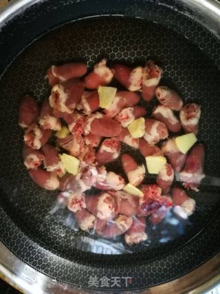 鸡心炖土豆的做法步骤：3