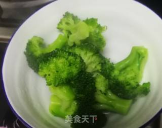 虾仁扇贝西兰花的做法步骤：6