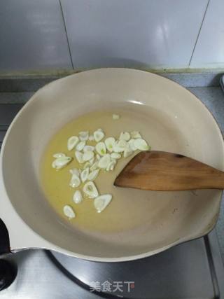 清炒油麦菜的做法步骤：5
