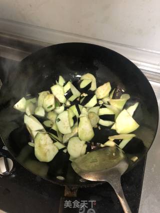 红烧茄子的做法步骤：3