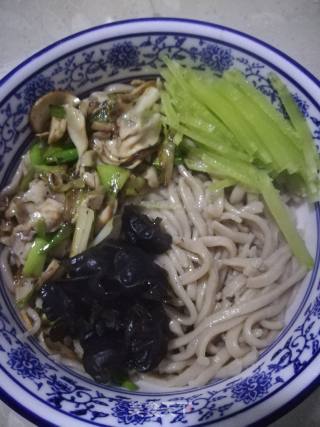 家常饸饹面的做法步骤：8