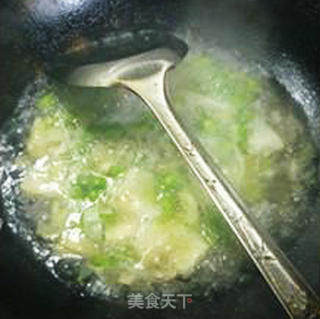榨菜片冬笋炒毛豆的做法步骤：10