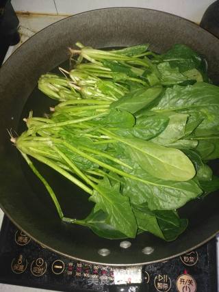 菠菜拌粉丝的做法步骤：3