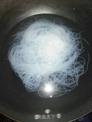 菠菜拌粉丝的做法步骤：5