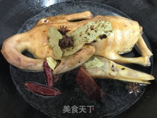本帮酱鸭的做法步骤：5