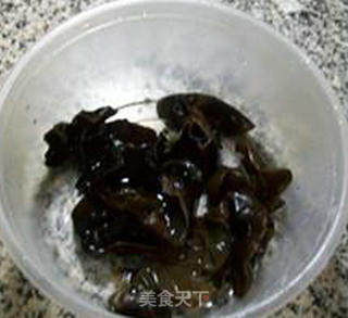 五号菜木耳面疙瘩的做法步骤：3