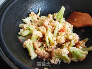 番茄炒菜花的做法步骤：7