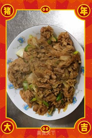 葱爆孜然羊肉卷的做法步骤：8