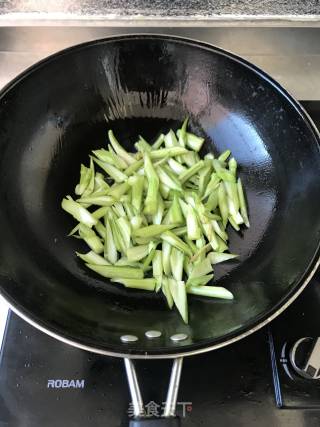 素炒菜芯的做法步骤：4