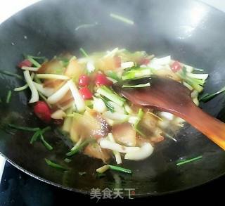荞头炒腊肉的做法步骤：6