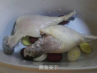 当归红枣老鸭汤的做法步骤：8