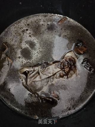 卤鹌鹑蛋的做法步骤：7