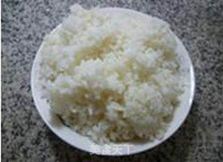 圆白菜烤香肠炒饭的做法步骤：3