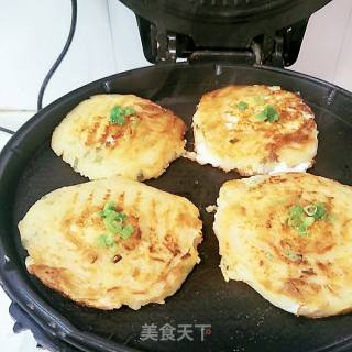 土豆丝鸡蛋饼的做法步骤：11