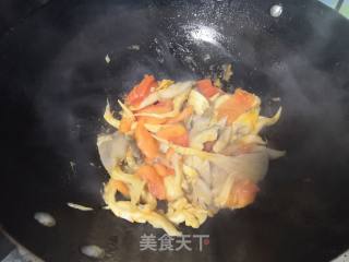 鱼丸肉糕砂锅汤的做法步骤：4