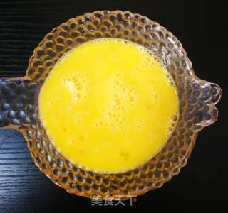 菠菜炒鸡蛋的做法步骤：2