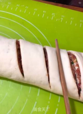 肉龙的做法步骤：9