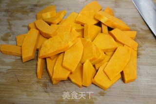南瓜饼的做法步骤：1