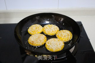 南瓜饼的做法步骤：10