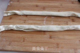 葱油饼的做法步骤：7