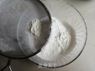 红糖马拉糕的做法步骤：2