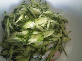 爽口三丝的做法步骤：1