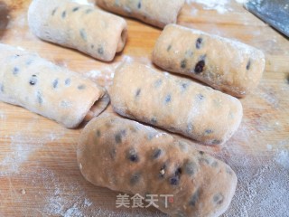 红糖红豆卷的做法步骤：7
