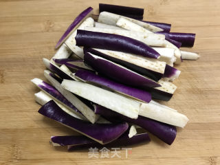 四季豆炒茄子的做法步骤：2