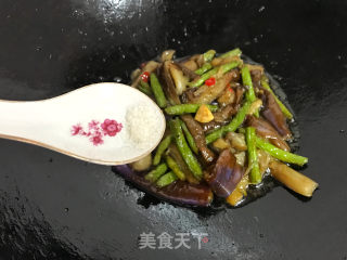 四季豆炒茄子的做法步骤：9