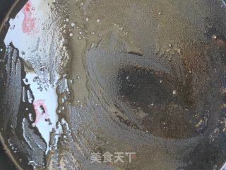 街头手抓饼的吃法----懒人必备早餐的做法步骤：2