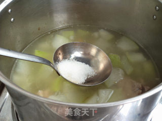 冬瓜排骨汤的做法步骤：7