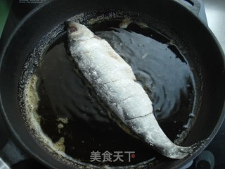 孜然香煎鲱鱼的做法步骤：5