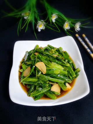 蒜香油麦菜的做法步骤：8