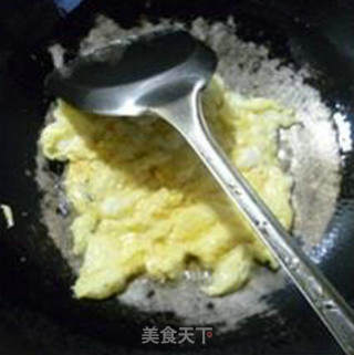 剁椒鸡蛋炒年糕的做法步骤：8