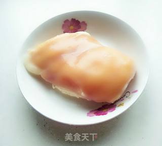 正宗的辣子鸡丁的做法步骤：1