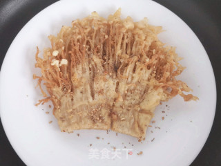 酥脆金针菇的做法步骤：10