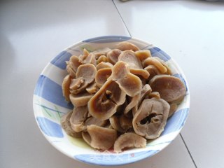 腊丁土豆干的做法步骤：3
