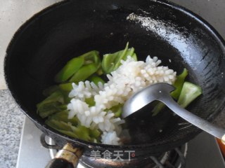 辣炒墨鱼花的做法步骤：6
