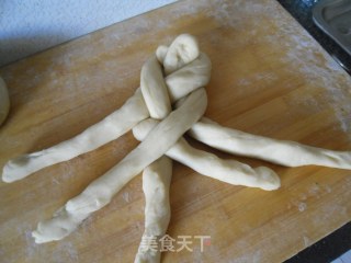 麻花面包的做法步骤：7