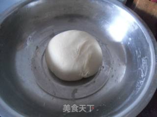 蜜枣面包卷的做法步骤：3