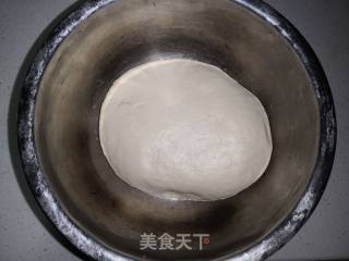 酥软葱花饼的做法步骤：3