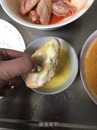 奥尔良炸鸡翅的做法步骤：6