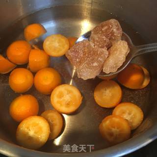 冰糖金桔饮的做法步骤：2