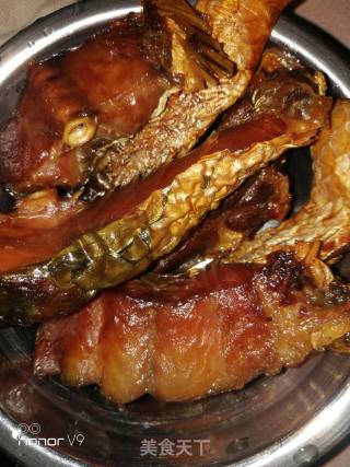 *团圆饭*香辣腊鱼的做法步骤：1