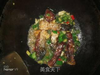 *团圆饭*香辣腊鱼的做法步骤：9