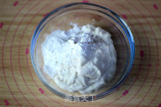 虾仁山药饼----宝宝最喜欢抓着吃的小饼的做法步骤：7