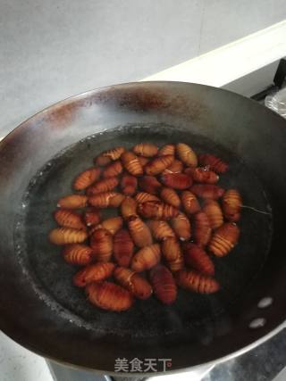 拌蚕蛹的做法步骤：2