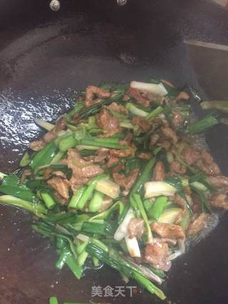 大蒜炒肉的做法步骤：7