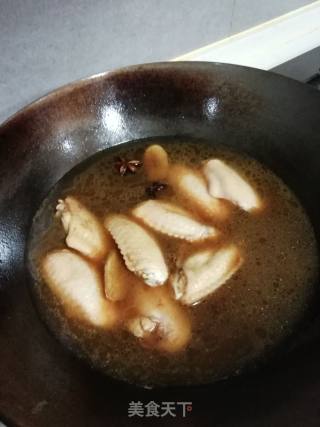 鸡翅炖蘑菇的做法步骤：8